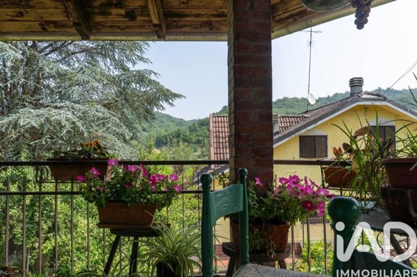 casa indipendente in vendita a Prasco in zona Stazione