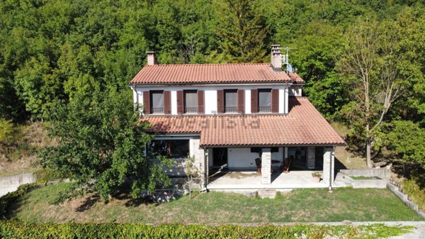casa indipendente in vendita a Prasco