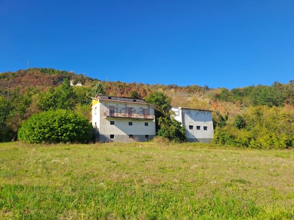 casa indipendente in vendita a Prasco