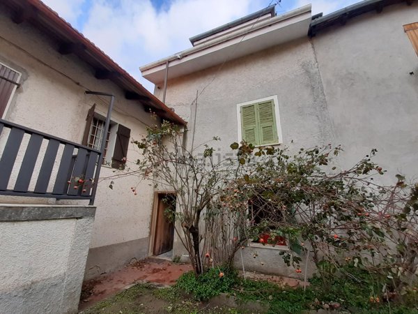 casa indipendente in vendita a Prasco