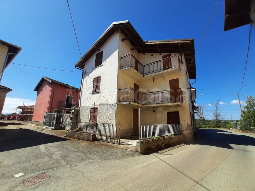 casa indipendente in vendita a Predosa in zona Mantovana