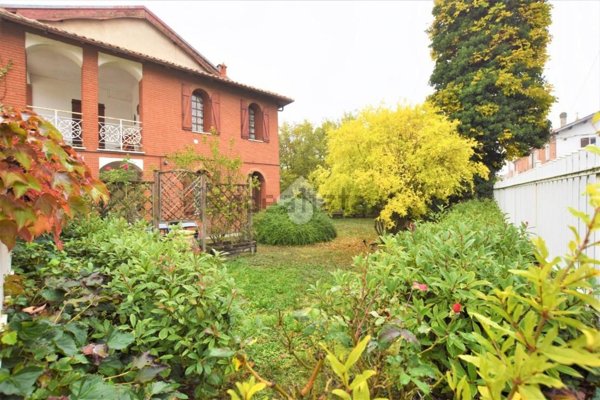 casa indipendente in vendita a Predosa