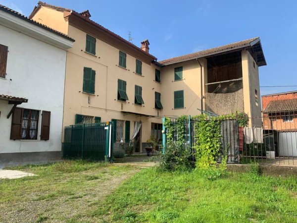 casa indipendente in vendita a Predosa