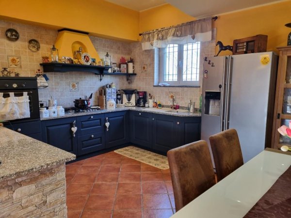 casa indipendente in vendita a Predosa in zona Castelferro