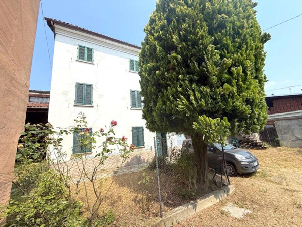 casa indipendente in vendita a Predosa in zona Castelferro