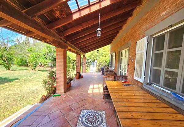 casale in vendita a Predosa