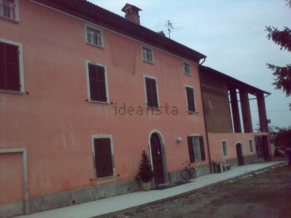 casa indipendente in vendita a Predosa