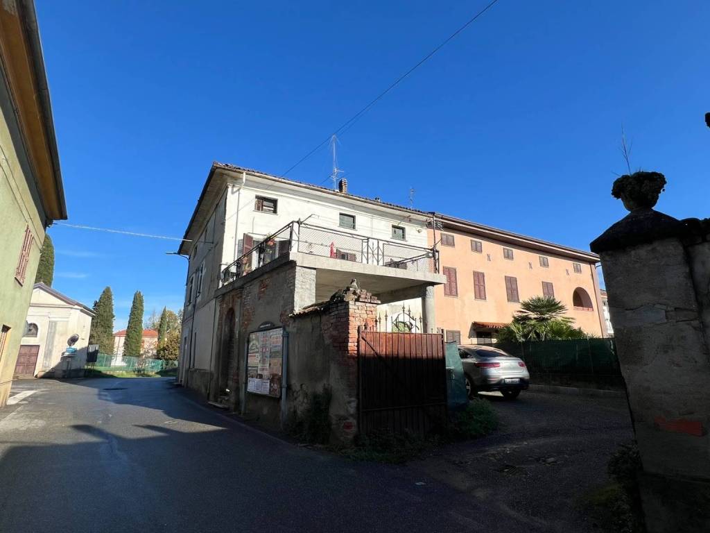 appartamento in vendita a Predosa in zona Castelferro