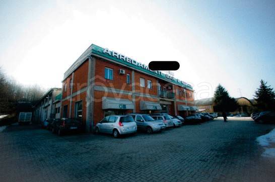 trivano in vendita a Predosa