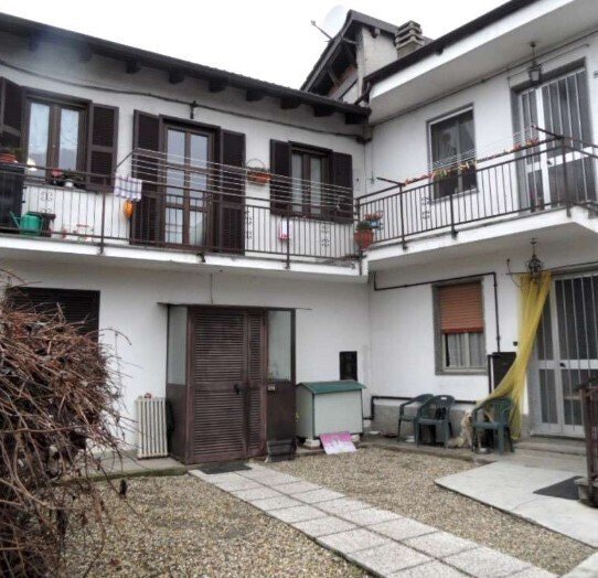 pentavano in vendita a Predosa