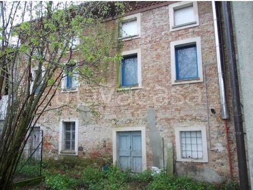 casa indipendente in vendita a Predosa