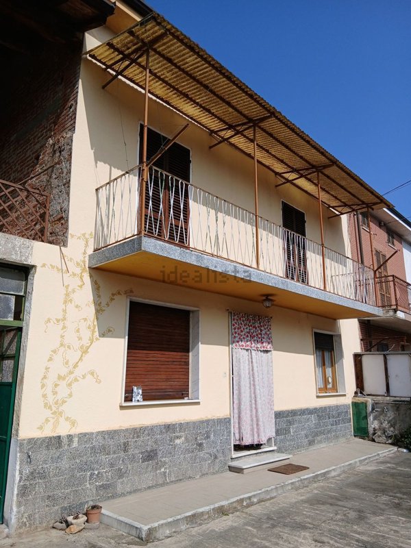 casa indipendente in vendita a Predosa