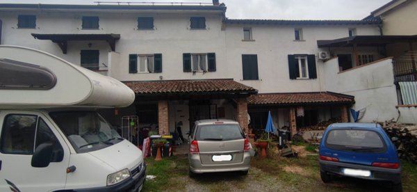 casa indipendente in vendita a Predosa