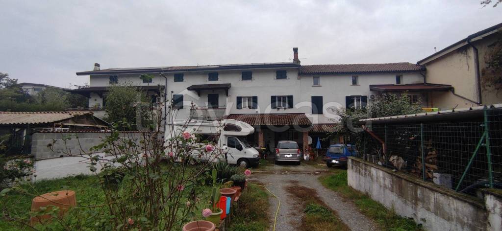 casa indipendente in vendita a Predosa