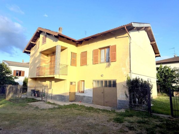 casa indipendente in vendita a Predosa