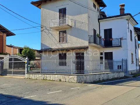 casa indipendente in vendita a Predosa in zona Mantovana