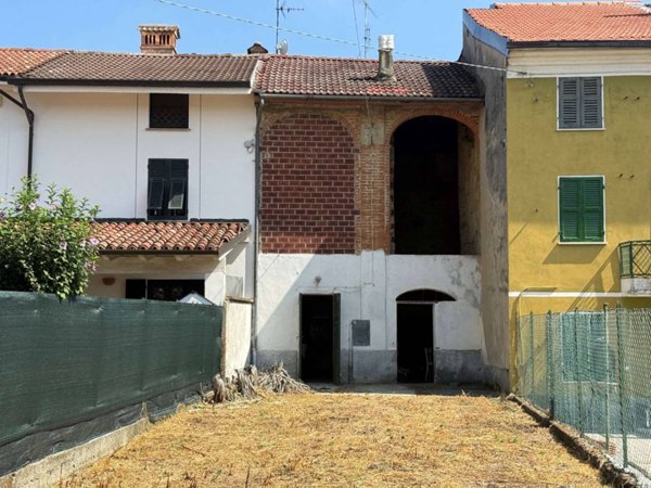 casa indipendente in vendita a Predosa in zona Castelferro