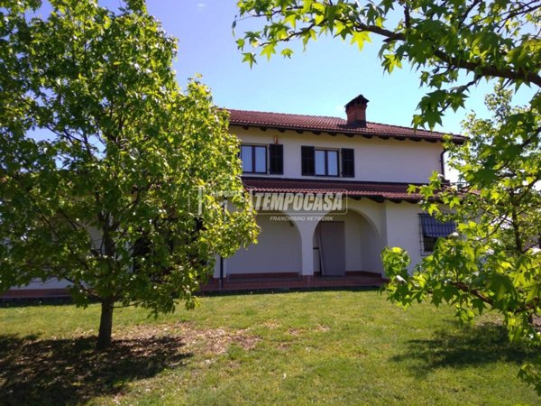 casa indipendente in vendita a Predosa in zona Castelferro