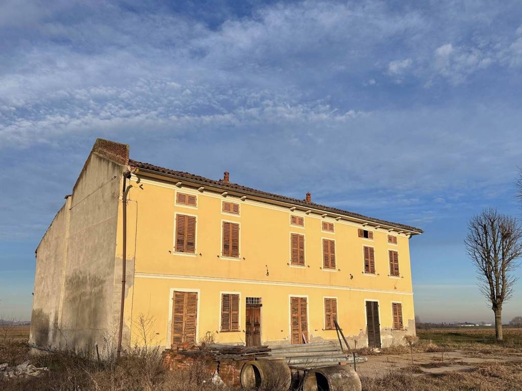 casa indipendente in vendita a Quargnento