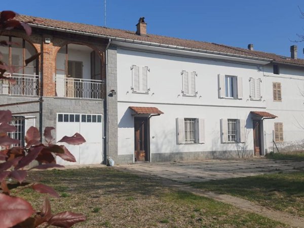 casa indipendente in vendita a Quargnento