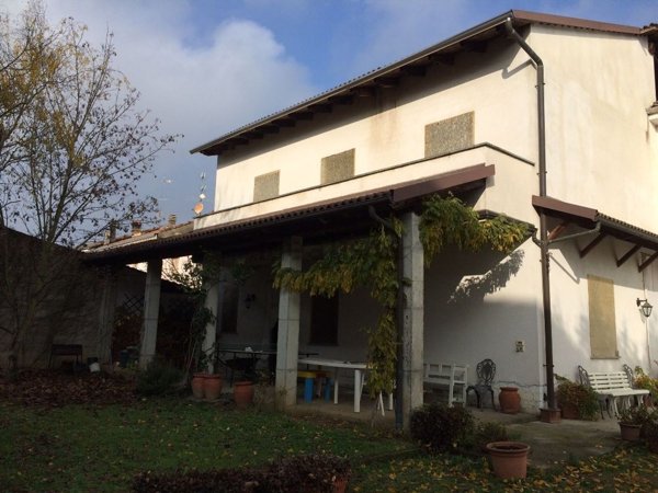 casa indipendente in vendita a Quargnento