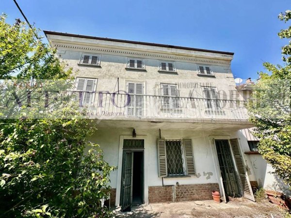 casa indipendente in vendita a Quargnento