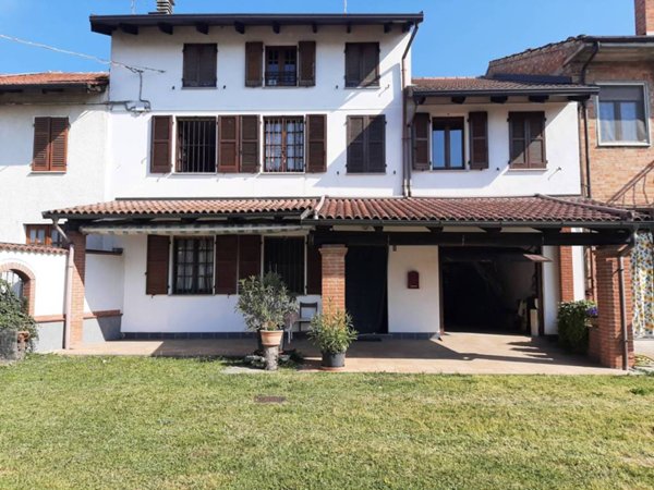 casa indipendente in vendita a Quattordio