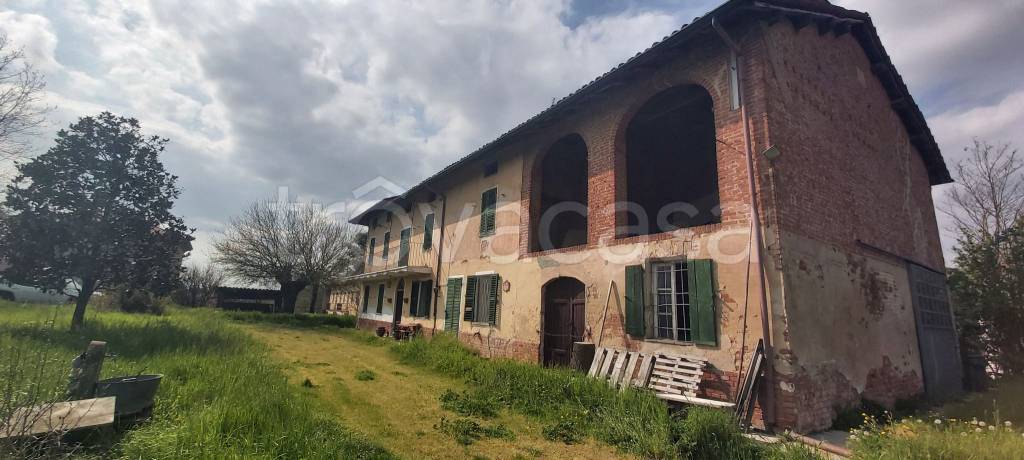 casa indipendente in vendita a Quattordio