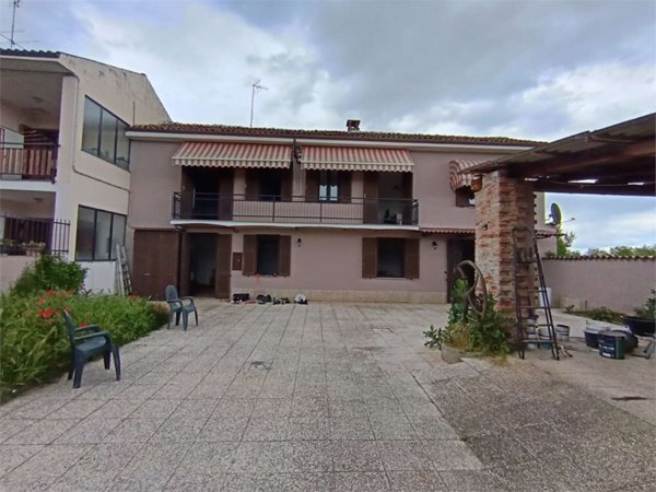 casa indipendente in vendita a Quattordio