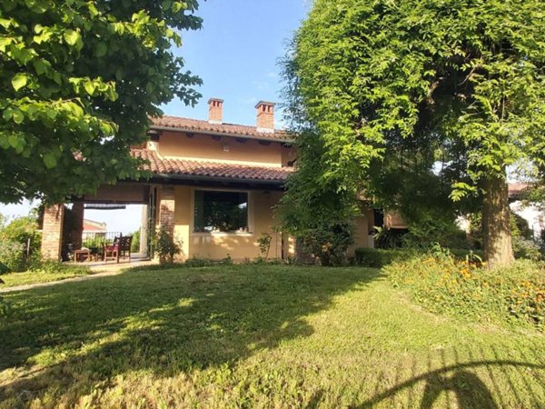 casa indipendente in vendita a Quattordio
