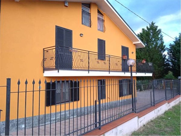 casa indipendente in vendita a Quattordio