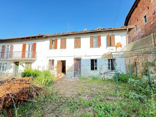 casale in vendita a Quattordio in zona Serra