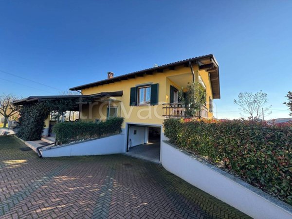 casa indipendente in vendita a Quattordio