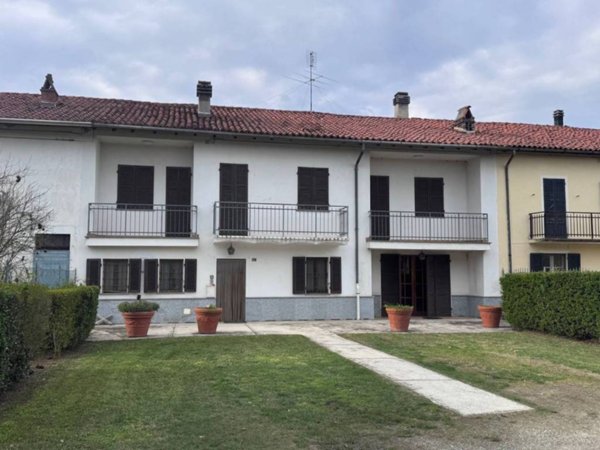 casa indipendente in vendita a Quattordio in zona Serra