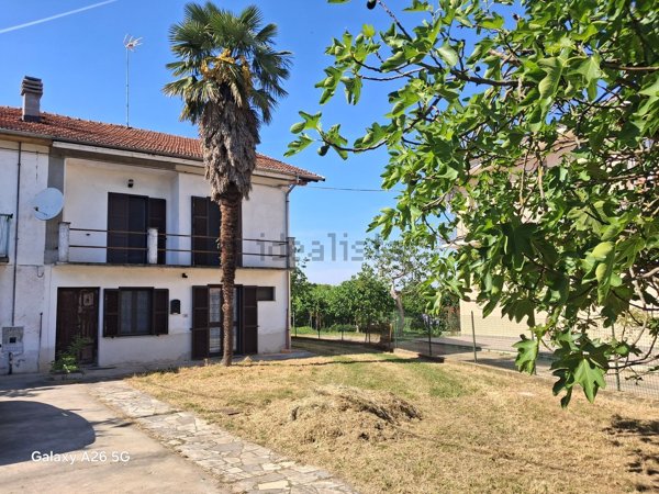 casa indipendente in vendita a Quattordio