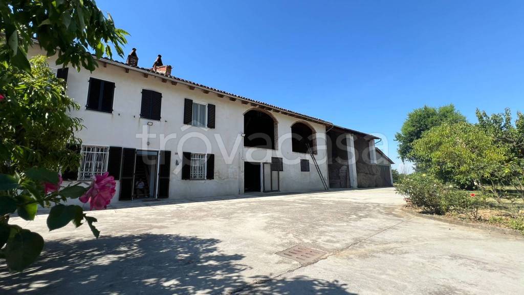 casa indipendente in vendita a Quattordio in zona Serra