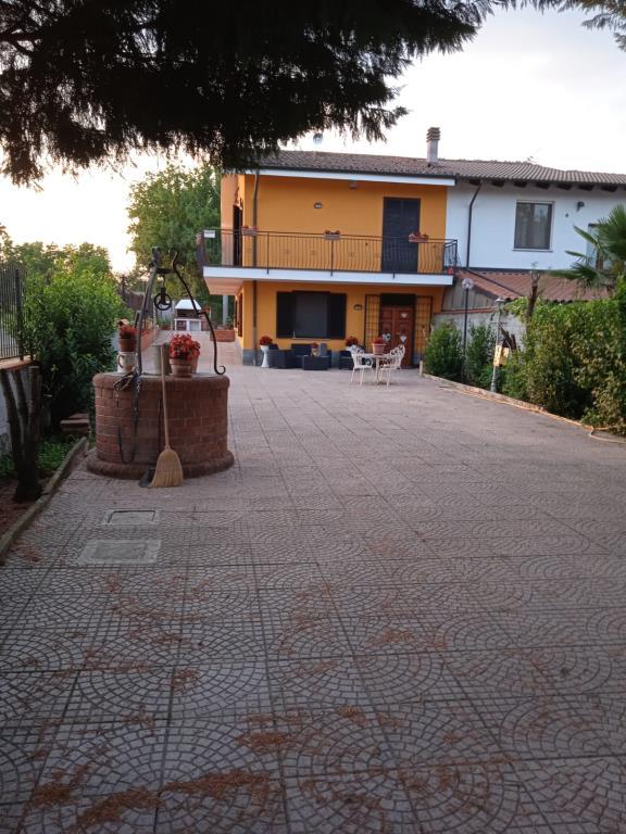 casa indipendente in vendita a Quattordio in zona Serra