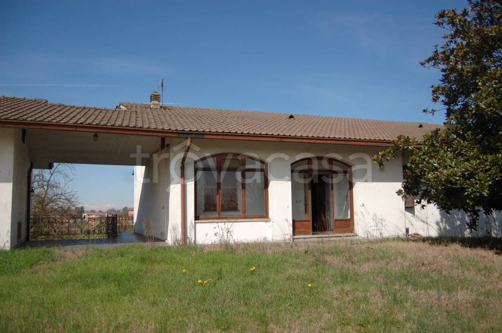 casa indipendente in vendita a Quattordio
