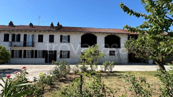 casa indipendente in vendita a Quattordio in zona Serra