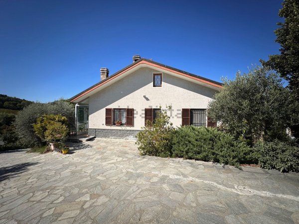 casa indipendente in vendita a Ricaldone