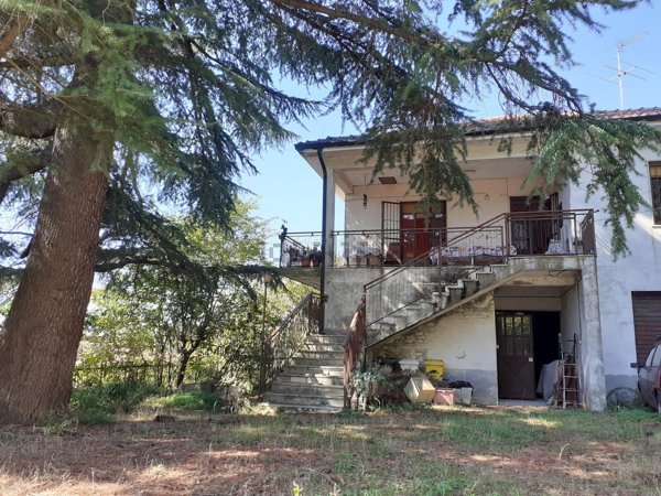 casa indipendente in vendita a Ricaldone in zona San Sebastiano