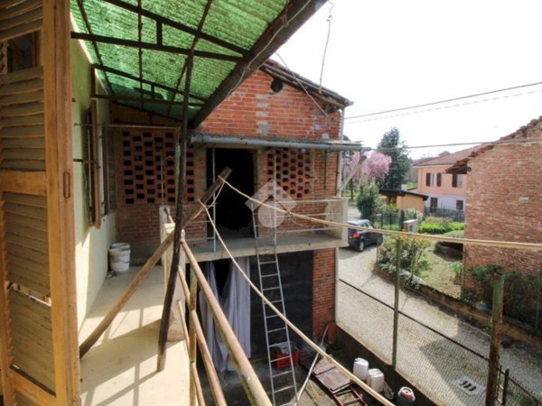 casa indipendente in vendita a Rivalta Bormida