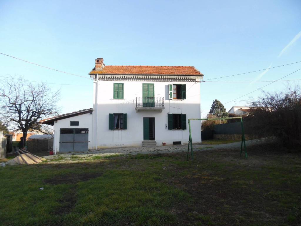 casa indipendente in vendita a Rivalta Bormida