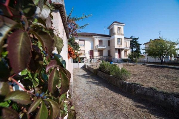 casa indipendente in vendita a Rivalta Bormida