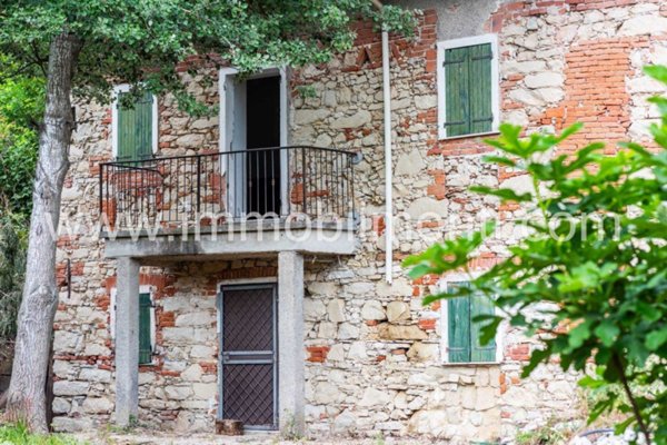 casa indipendente in vendita a Rivalta Bormida