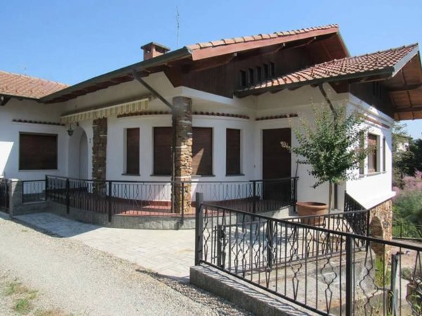 casa indipendente in vendita a Rivalta Bormida