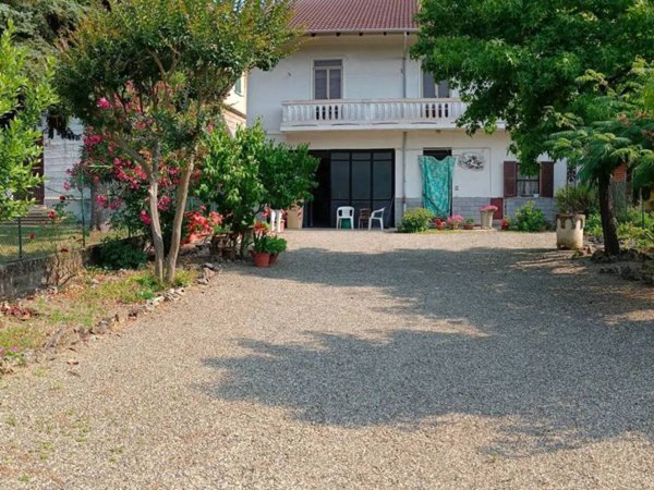 appartamento in vendita a Rivalta Bormida