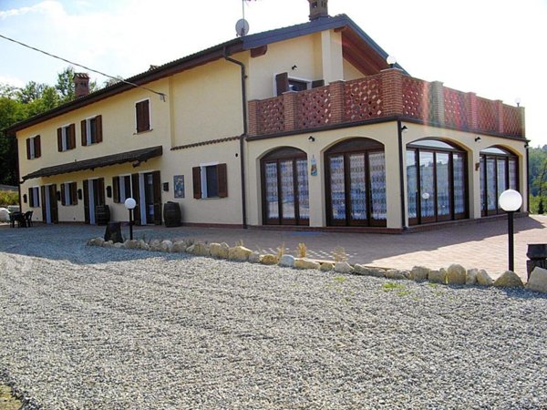 casa indipendente in vendita a Rivalta Bormida