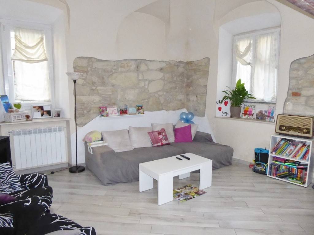 casa indipendente in vendita a Rivalta Bormida