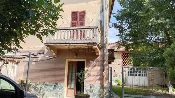 casa indipendente in vendita a Rivalta Bormida